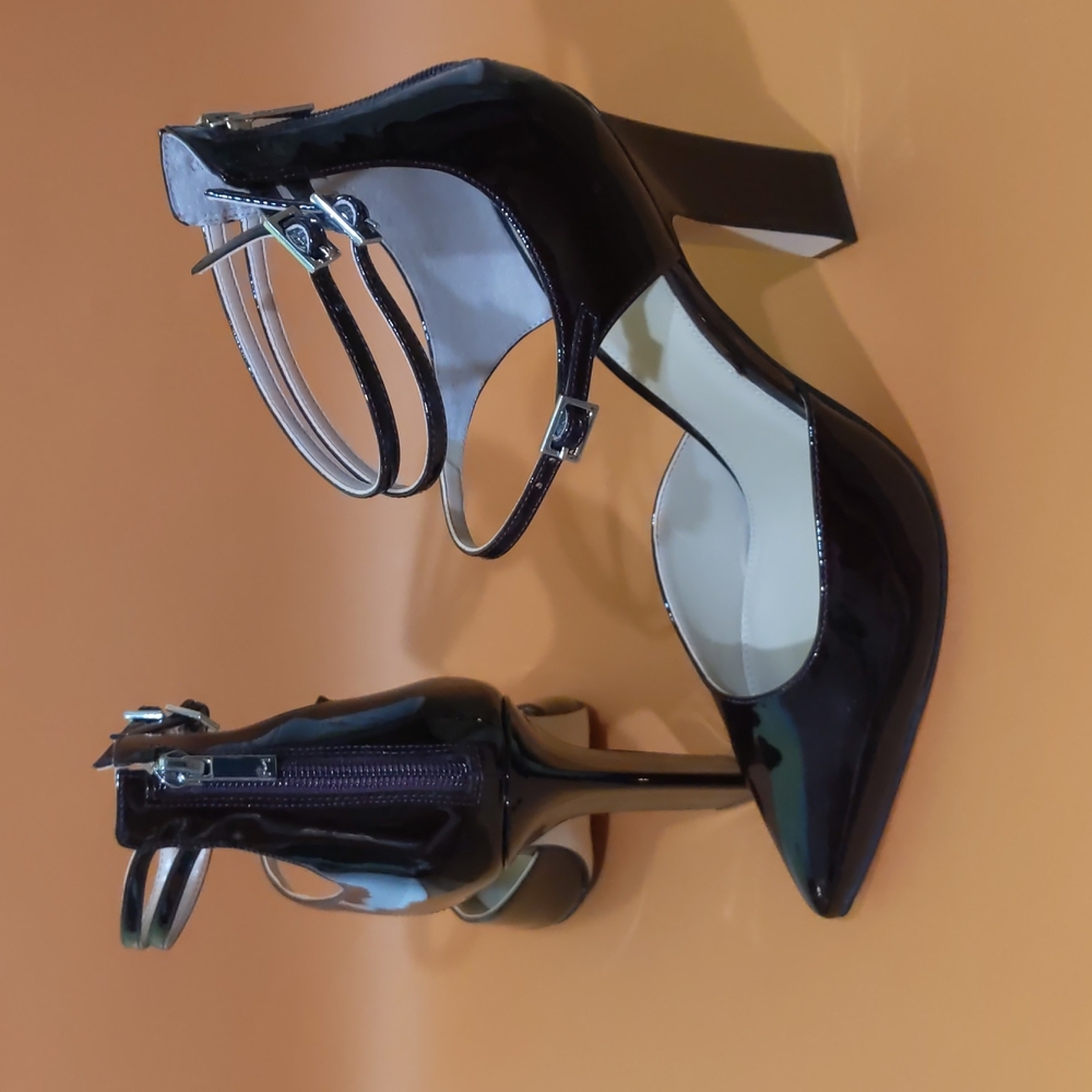 Marc Fisher, NWOT, leather, deep burgundy heels, Size 10
